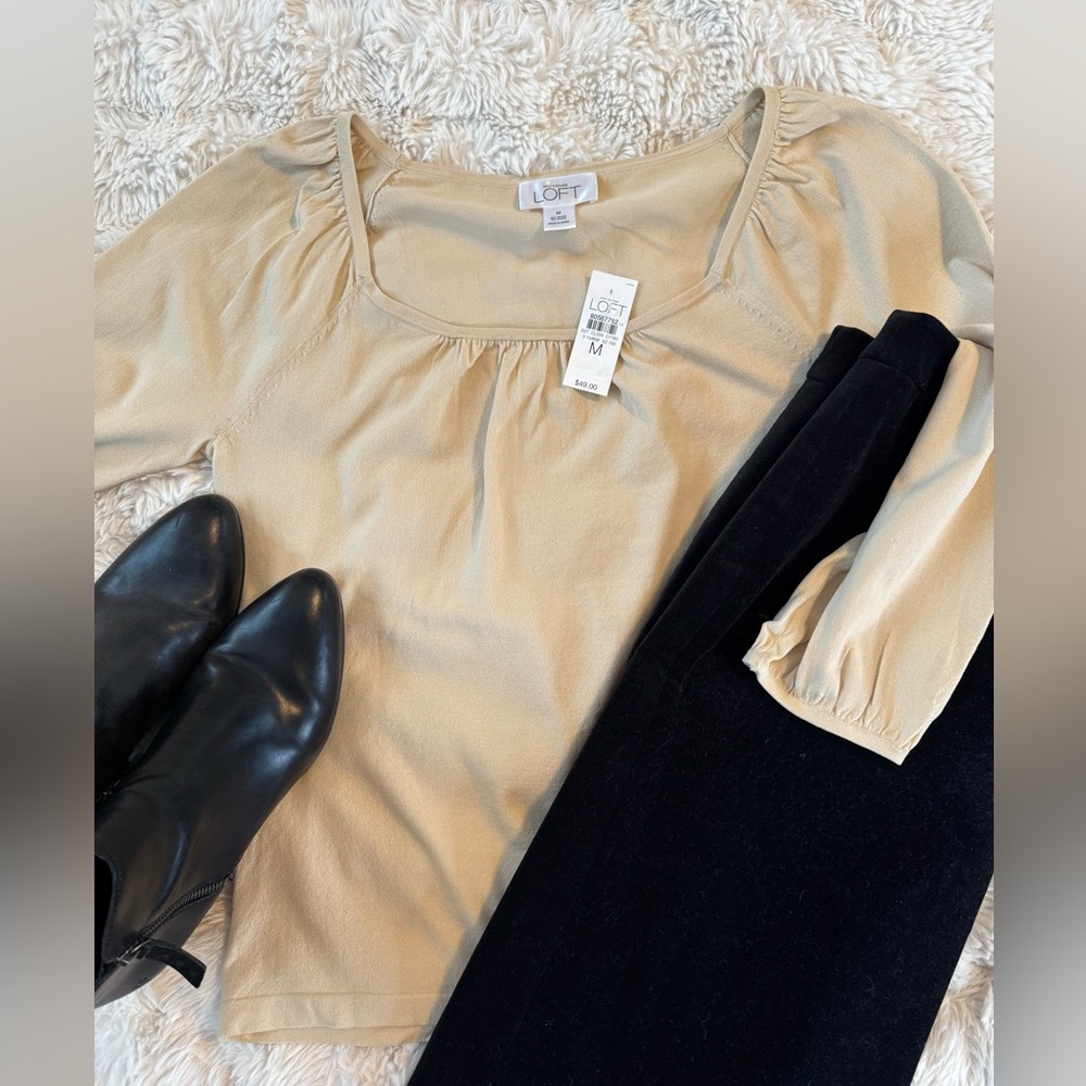 Loft rayon/nylon blend square neck balloon sleeve top NWT